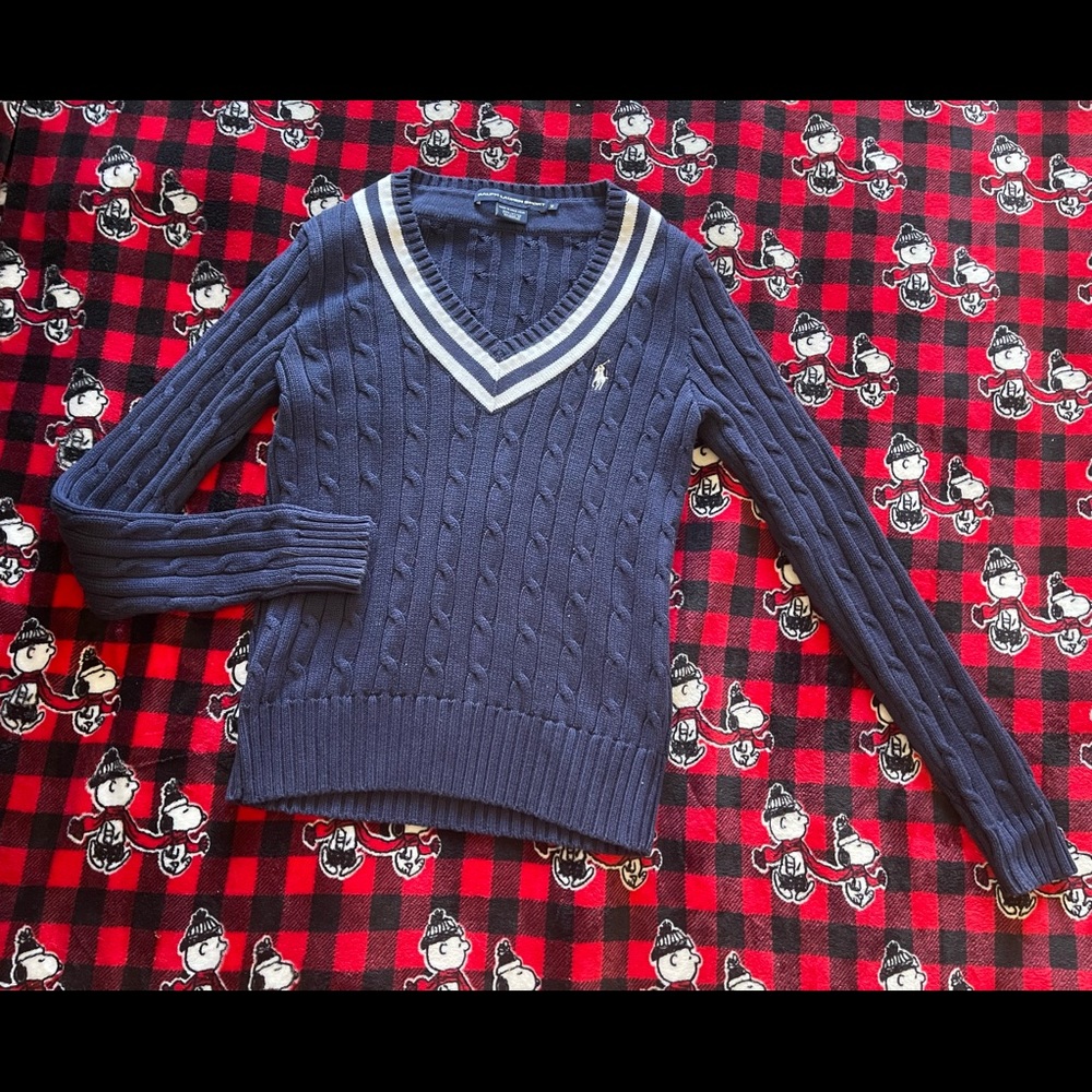 Polo by Ralph Lauren Preppy v neck sweater 

Please checkout my other items!